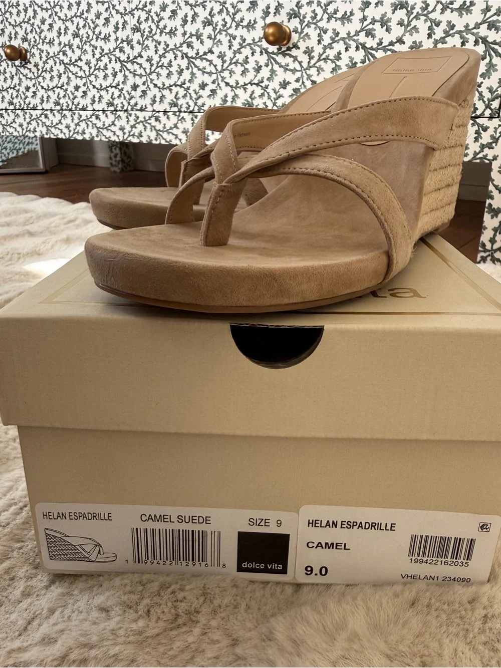 Dolce Vita Neutral Tan Suede Espadrille Wedge Thongs